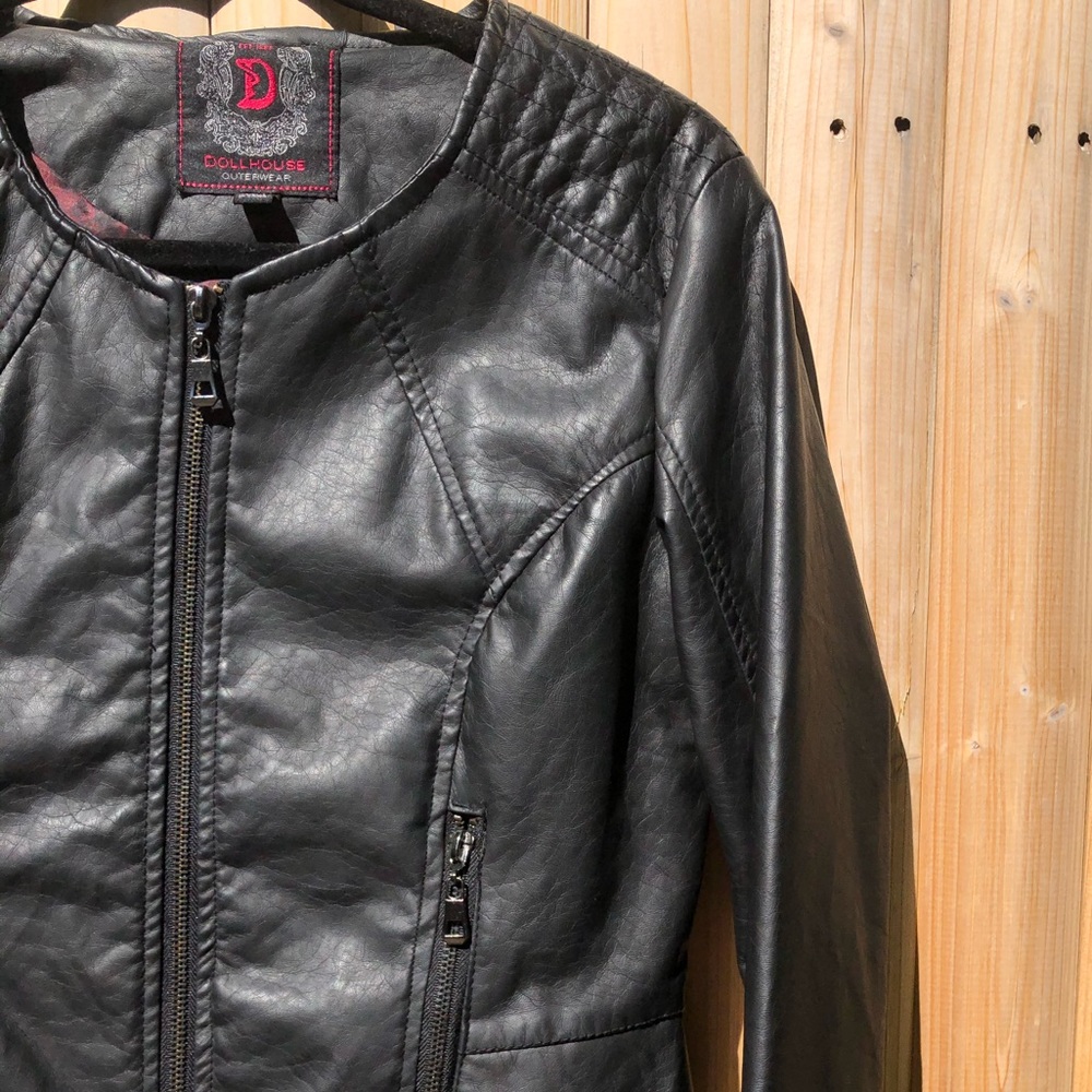Collarless Leather Jacket - Picture 2 of 4